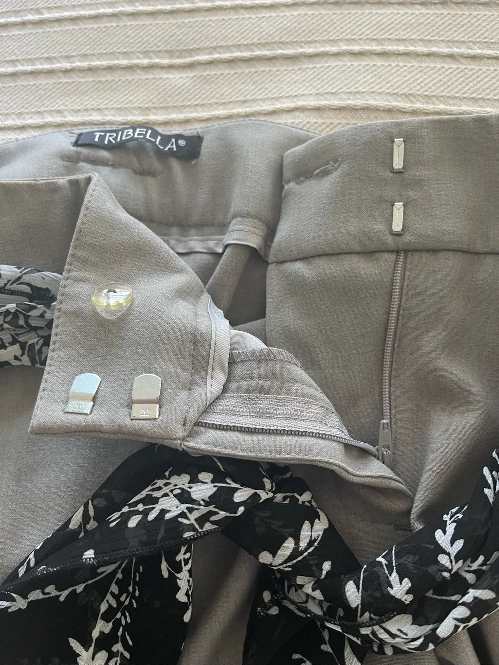 Tribella crop pants size 12